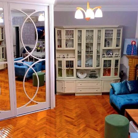 Central Apartment "Ameliya" Baku Luaran gambar